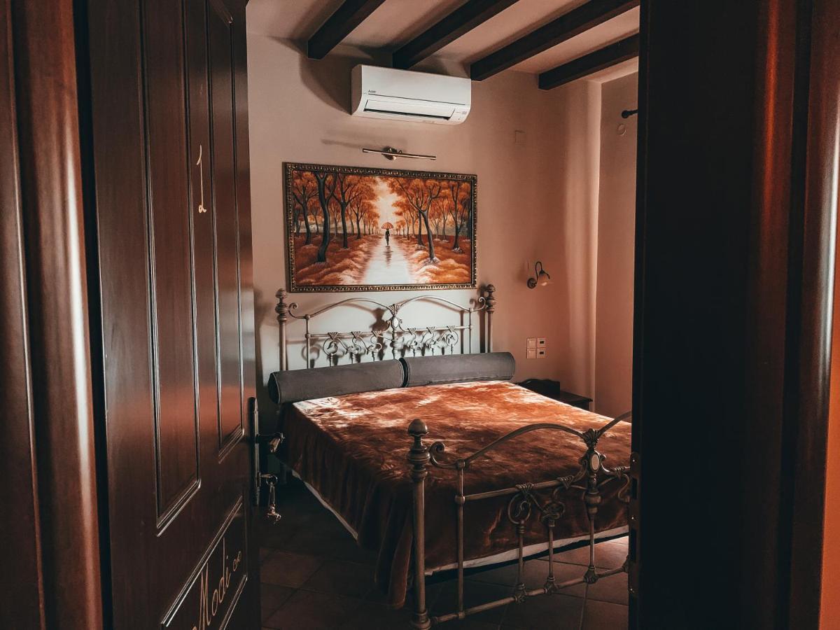Elena Guesthouse Kalampaka Exteriör bild