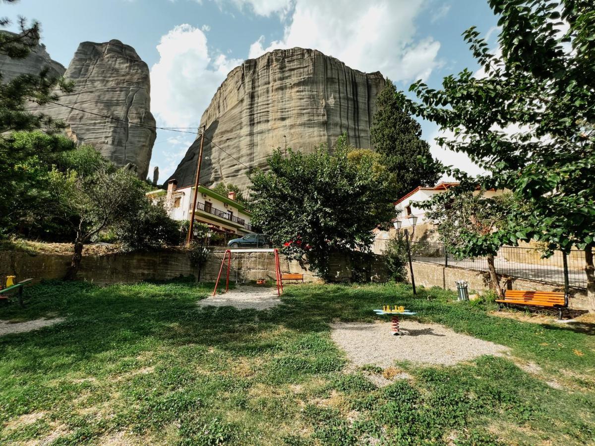 Elena Guesthouse Kalampaka Exteriör bild